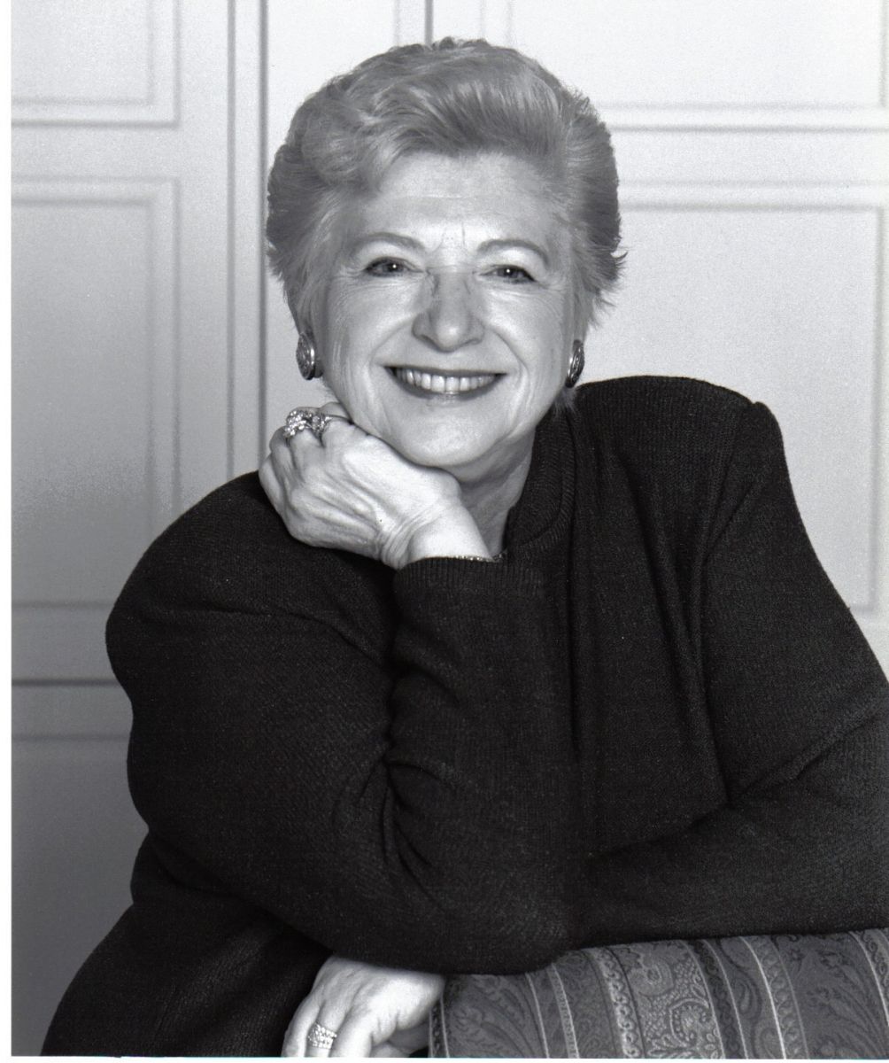 Mrs. Nadine Bognar